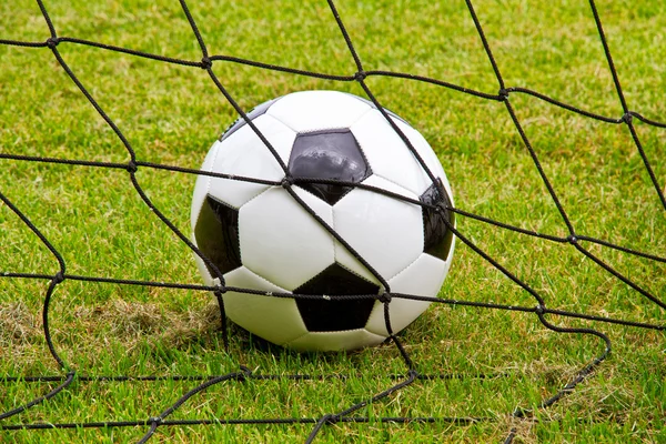 Футбольный мяч — стоковое фото
