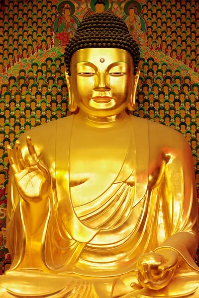 stock image Statue of gold Buddha