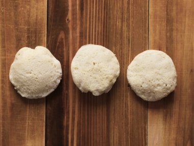 Hint Idlis