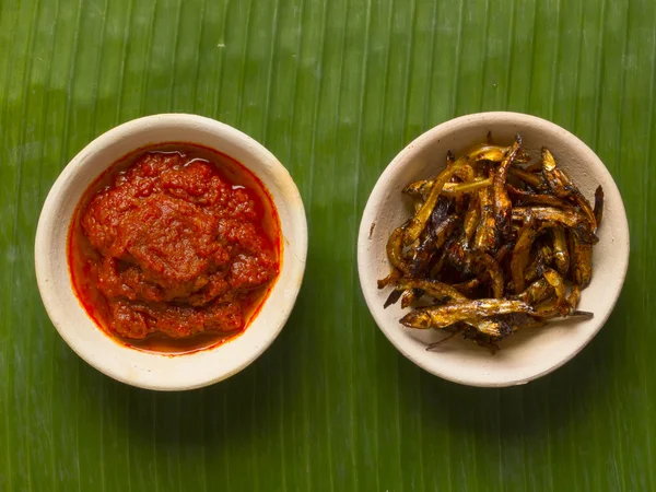 Fried anchovies and sambal chili — Stock Photo, Image