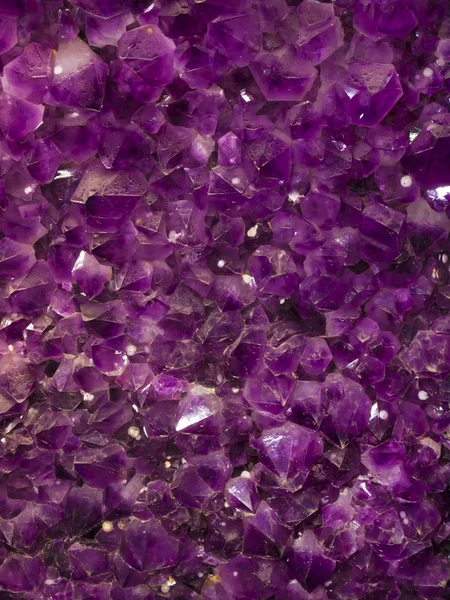 Purple amethyst stones — Stock Photo, Image