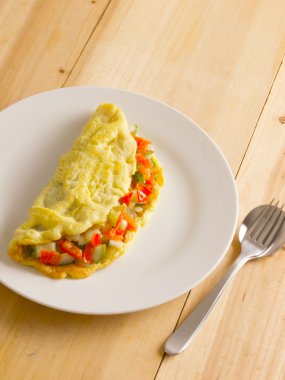 doldurulmuş omlet