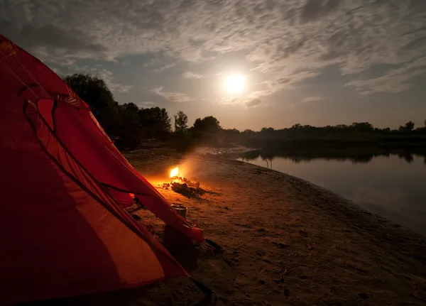 Camping i vildmarken — Stockfoto
