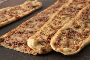 pide