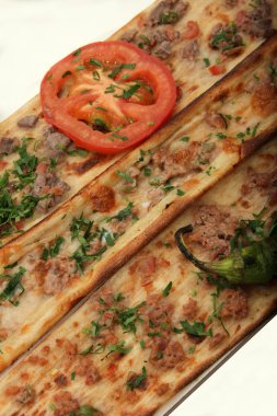 pide