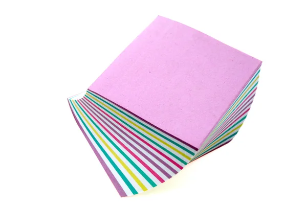 Beyaz arka plan üzerinde izole çok renkli kağıt etiketleri — Stok fotoğraf