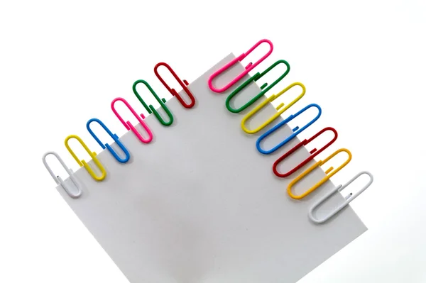 Color paper clips and stickers — Stock Photo, Image