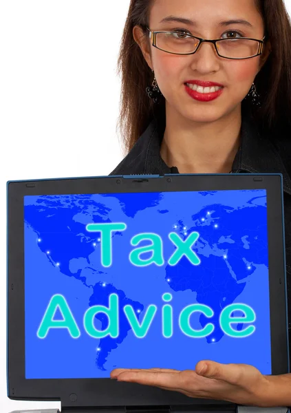 税務アドバイス コンピューター メッセージ オンライン課税のヘルプが表示されます。 — ストック写真