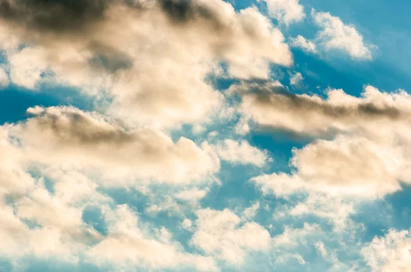 Vackra färgade himmel bakgrund — Stockfoto