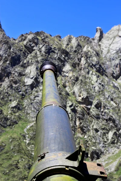 Pogoda pistolet między gór Północnej Osetii — Zdjęcie stockowe