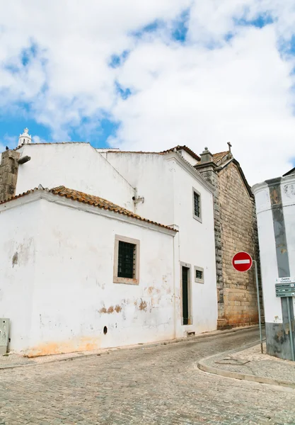 Casas na cidade de Faro — Fotografia de Stock