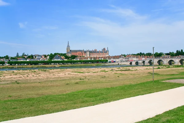 Vista de la ciudad de Gien, Francia — Foto de Stock