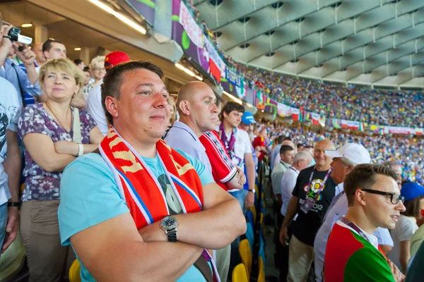 Aficionados al fútbol en el partido final de la UEFA EURO 2012 en Kiev , —  Fotos de Stock