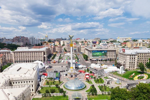 Plaza de la Independencia - plaza central de Kiev, Ucrania — Foto de Stock