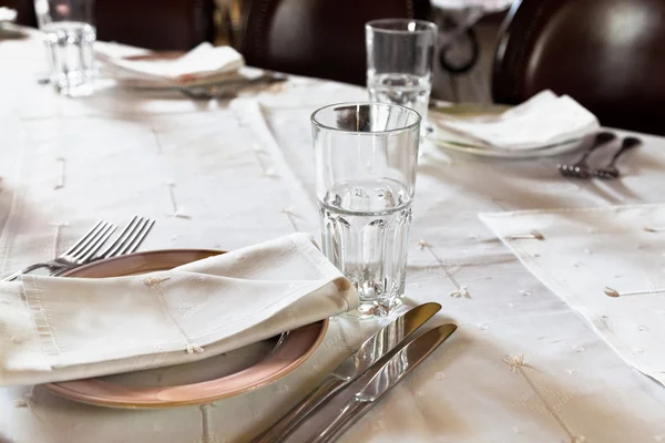 Dished up table — Stock Photo, Image