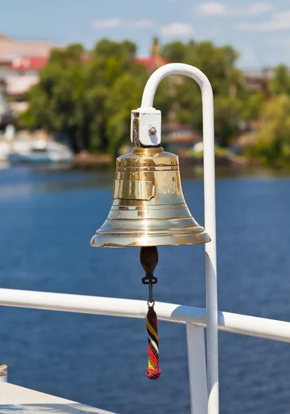 Dzwon okrętowy — Zdjęcie stockowe