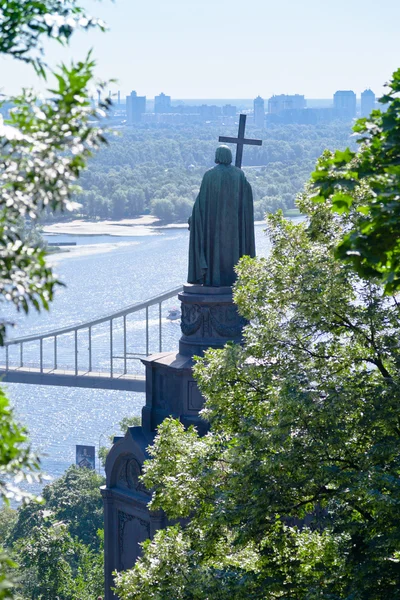 弗拉迪米尔王子在基辅的纪念碑 — 图库照片
