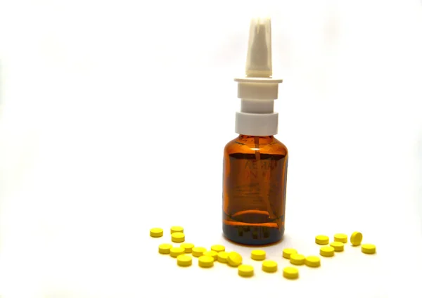 Butelka leki i tabletki — Zdjęcie stockowe