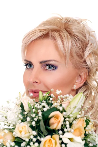 Cute bride with flowers — Stock Photo, Image