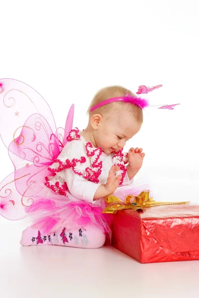 Bebé vestido como una mariposa —  Fotos de Stock
