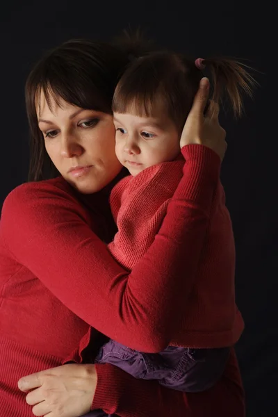 My daughter at the hands of his mother — Stock Photo, Image