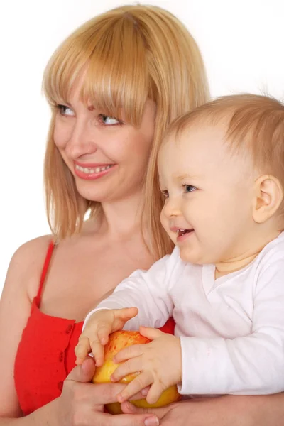 一个微笑母亲与婴儿的肖像 — 图库照片