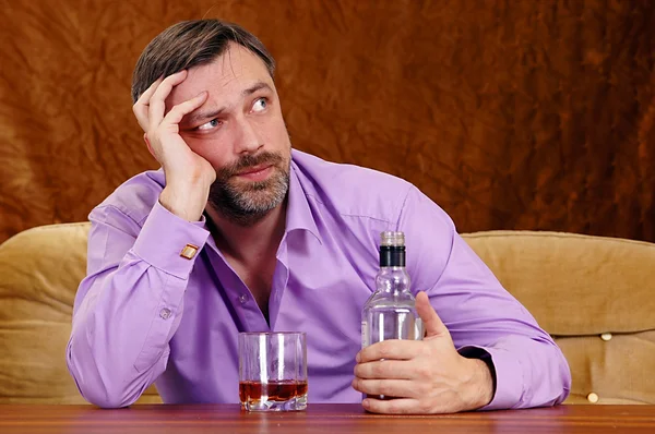 Muž opít — Stock fotografie