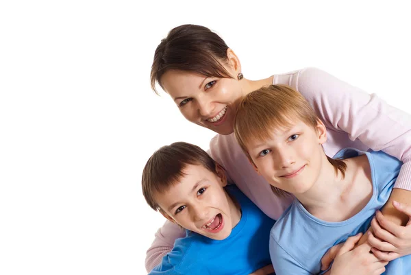 Una bella madre caucasica con i figli di scherzare — Foto Stock