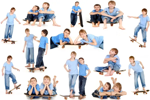Dos chicos hablando en un monopatín —  Fotos de Stock