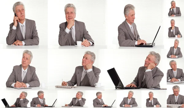 Empresário sentado no computador — Fotografia de Stock