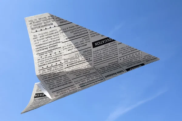 Krant vliegtuig — Stockfoto