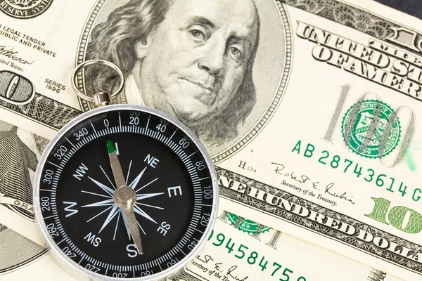 Compass și dolar — Fotografie, imagine de stoc