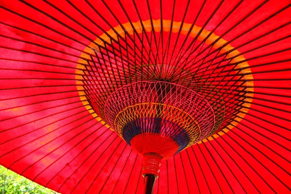 Červený japonský deštník — Stock fotografie