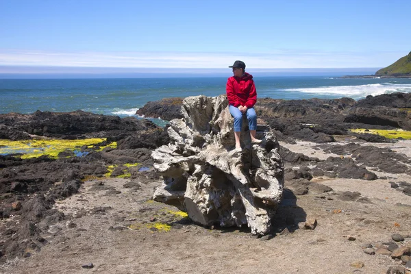 Visitando Cape Perpetua, costa de Oregon . — Fotografia de Stock
