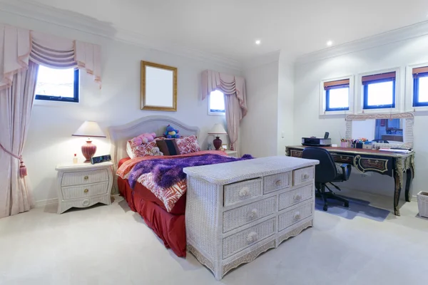 Stylish bedroom — Stock Photo, Image