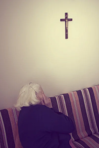 Προσευχή της γιαγιάς — Φωτογραφία Αρχείου