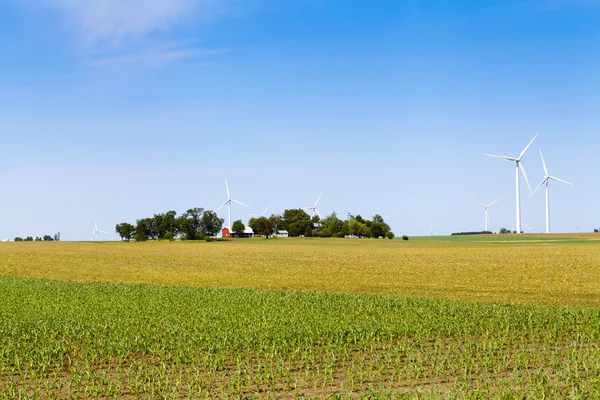 アメリカの田舎の風車 — ストック写真