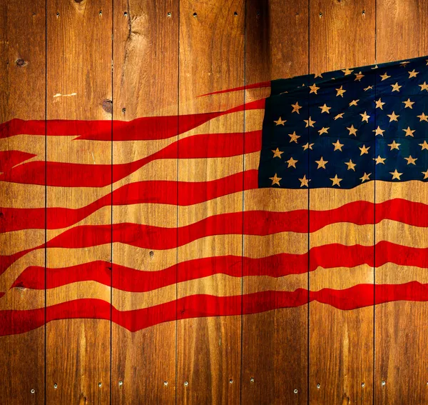 Antigua bandera americana pintada en valla de madera oscura —  Fotos de Stock