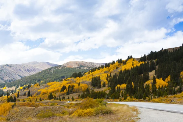 Дорозі в Колорадо — стокове фото