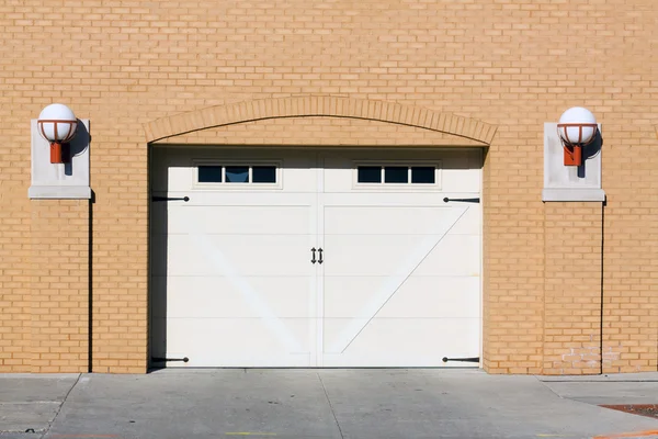 Pintu garasi — Stok Foto