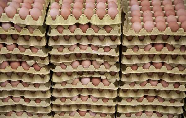 Cargas de ovos para venda — Fotografia de Stock
