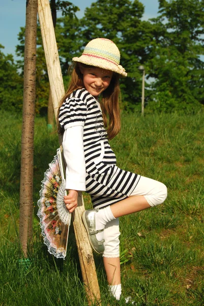 小さな女の子のファッションのモデル成長 010 — ストック写真
