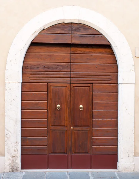 Puerta de madera vieja — Foto de Stock