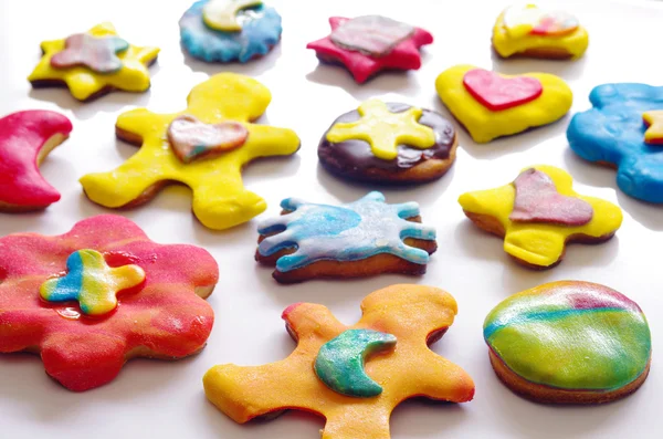 Цветные печенья — стоковое фото