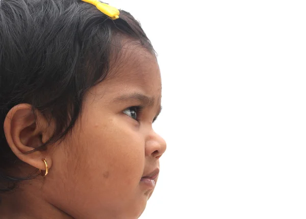 Φωτογραφία του την όμορφη και γοητευτική ευτυχισμένος κορίτσι ινδική παιδί. το pic — Φωτογραφία Αρχείου