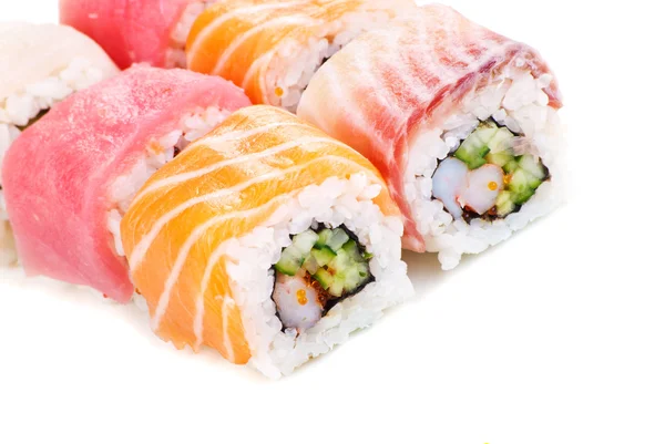 Regenboog sushi met komkommer en roomkaas — Stockfoto