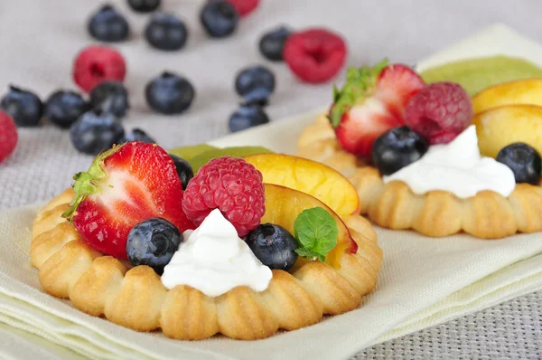 Пироги с ягодами — стоковое фото