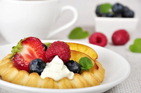 Пироги с ягодами — стоковое фото
