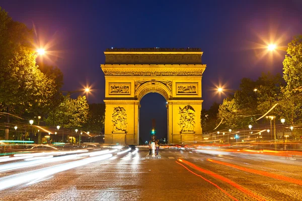 Тріумфальна арка (Париж, Франція). — стокове фото