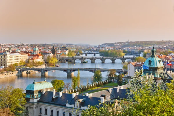 Praga o zachodzie słońca — Zdjęcie stockowe